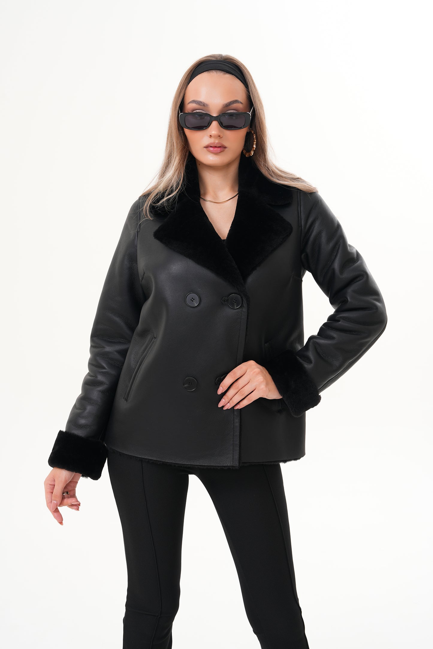 The Zurich Chaqueta de Cuero para Mujer con Doble Botonadura y Forro de Borrego Negro