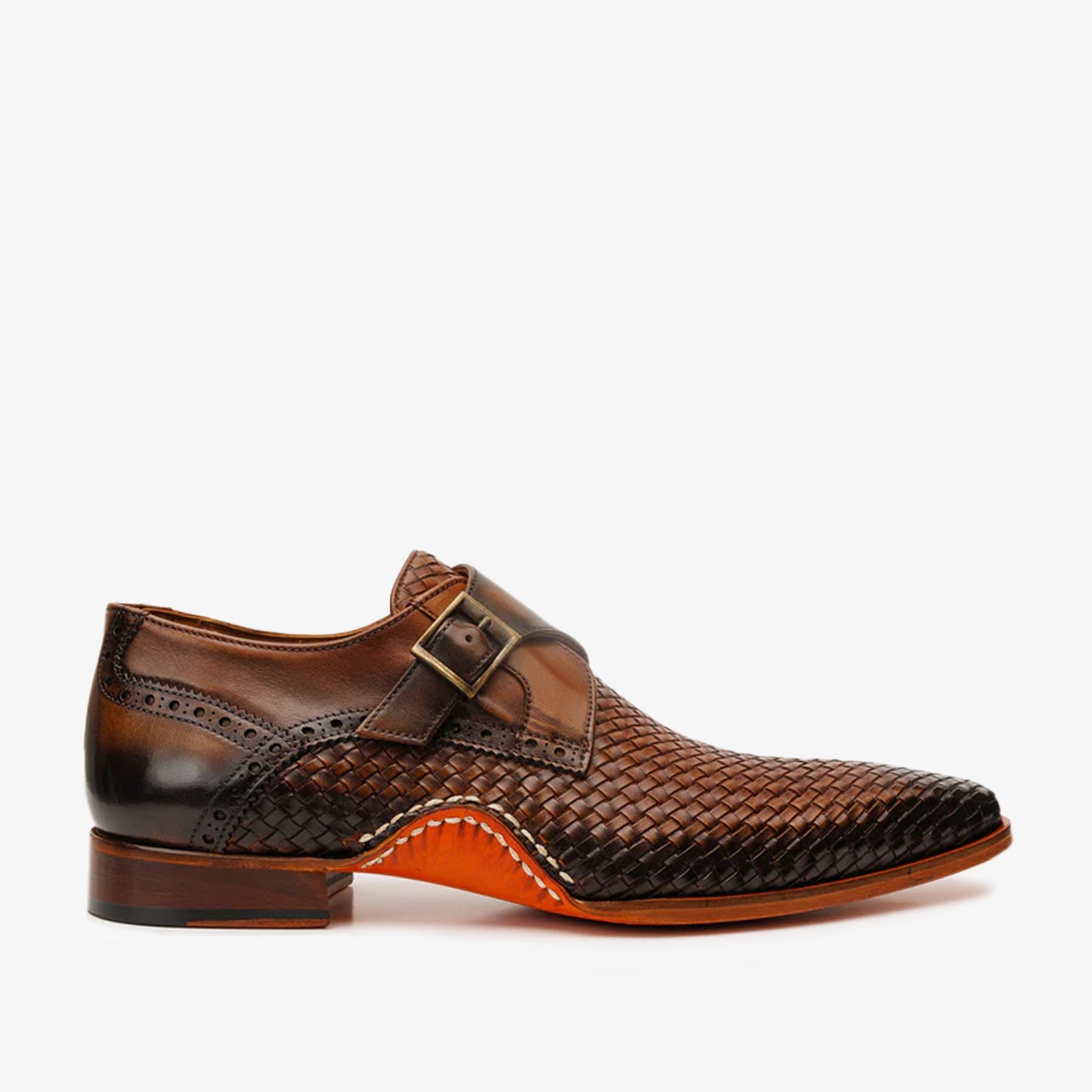 Zapato de hombre hecho a mano con una sola hebilla de cuero tejido en color canela de Rolls
