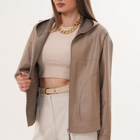 Chaqueta reversible con capucha para mujer de cuero auténtico color topo Elvaria