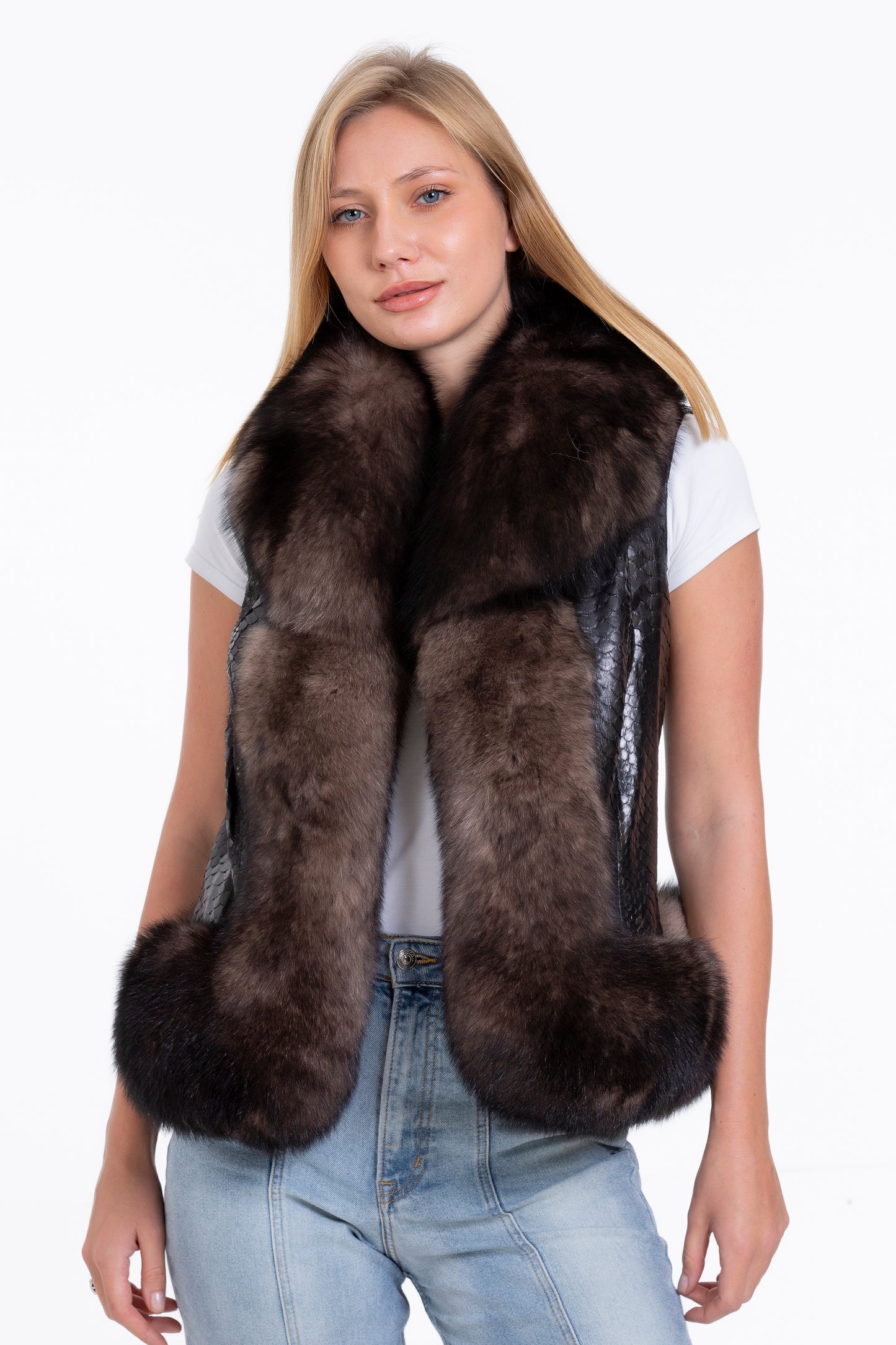 Chaleco tipo jersey de piel de pitón negra Fitzroy con chaqueta de piel de zorro pura para mujer 